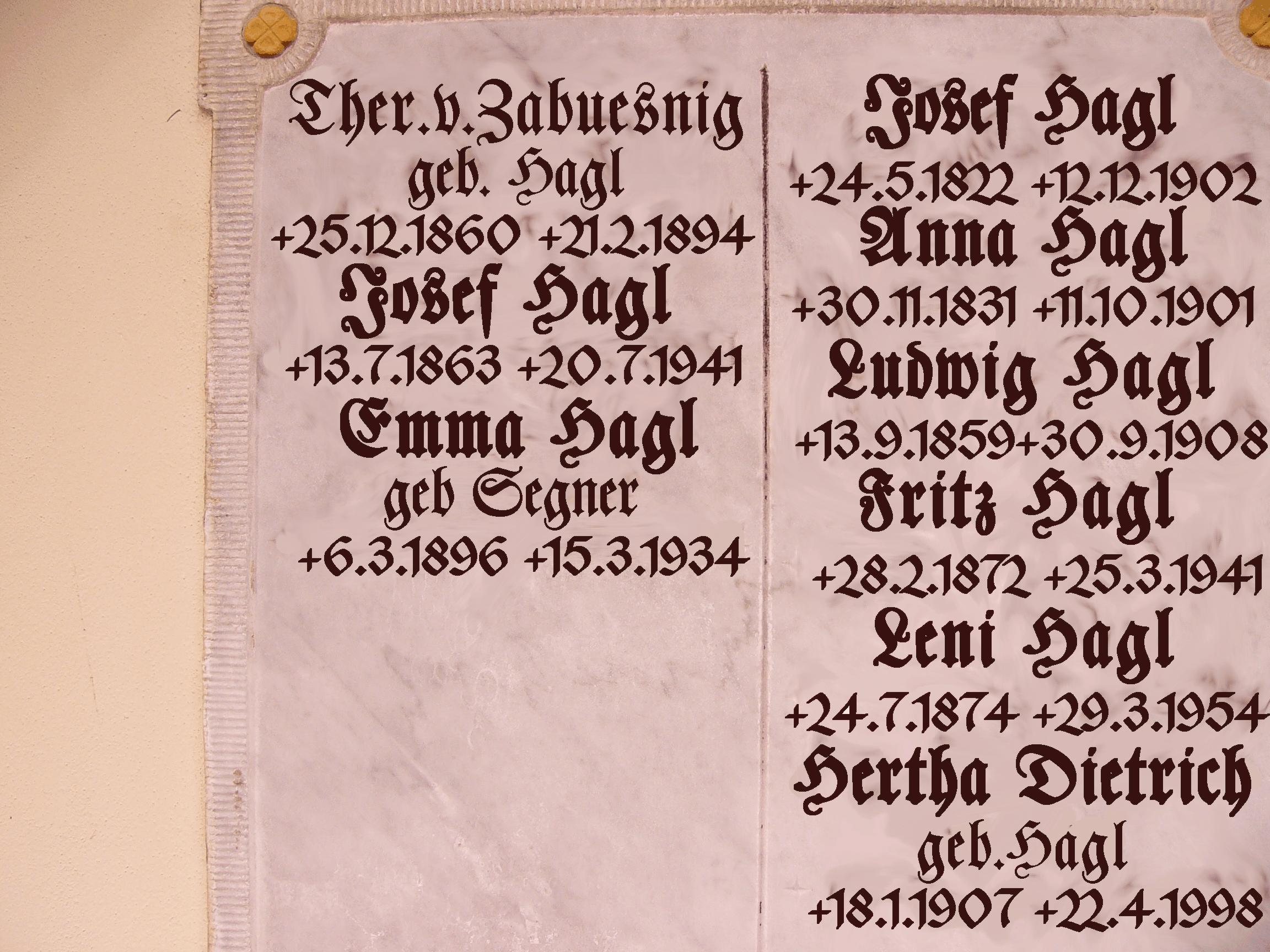 Klicken Sie zuerst in den Kreismittelpunkt, dann an irgendeiner Stelle auf den Kreis selbst.