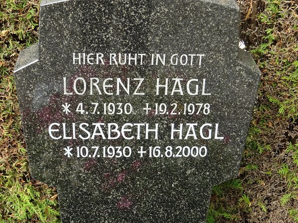 Klicken Sie zuerst in den Kreismittelpunkt, dann an irgendeiner Stelle auf den Kreis selbst.
